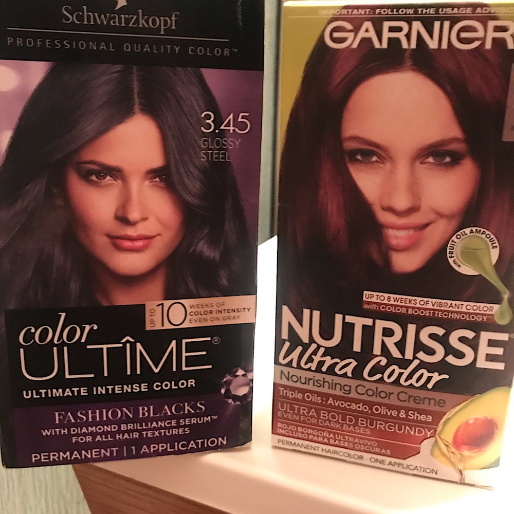 NEW! Women’s Hair Color: $10 or Both For $15